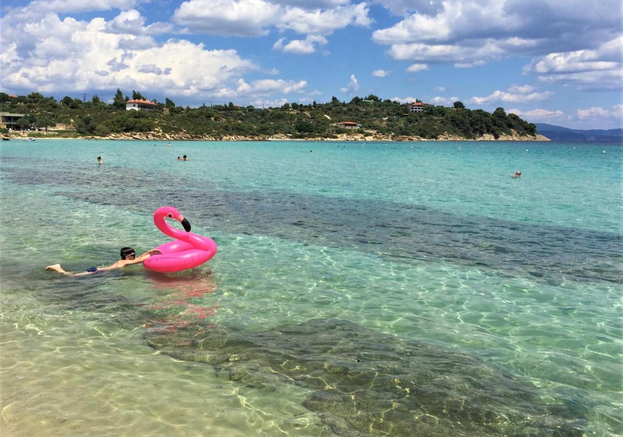 Nikiti Holidays エクステリア 写真